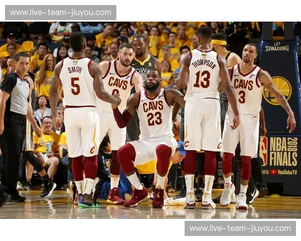 恩怨之巅的圣诞交响：2017骑士vs勇士，那场让时间静止的世纪对决